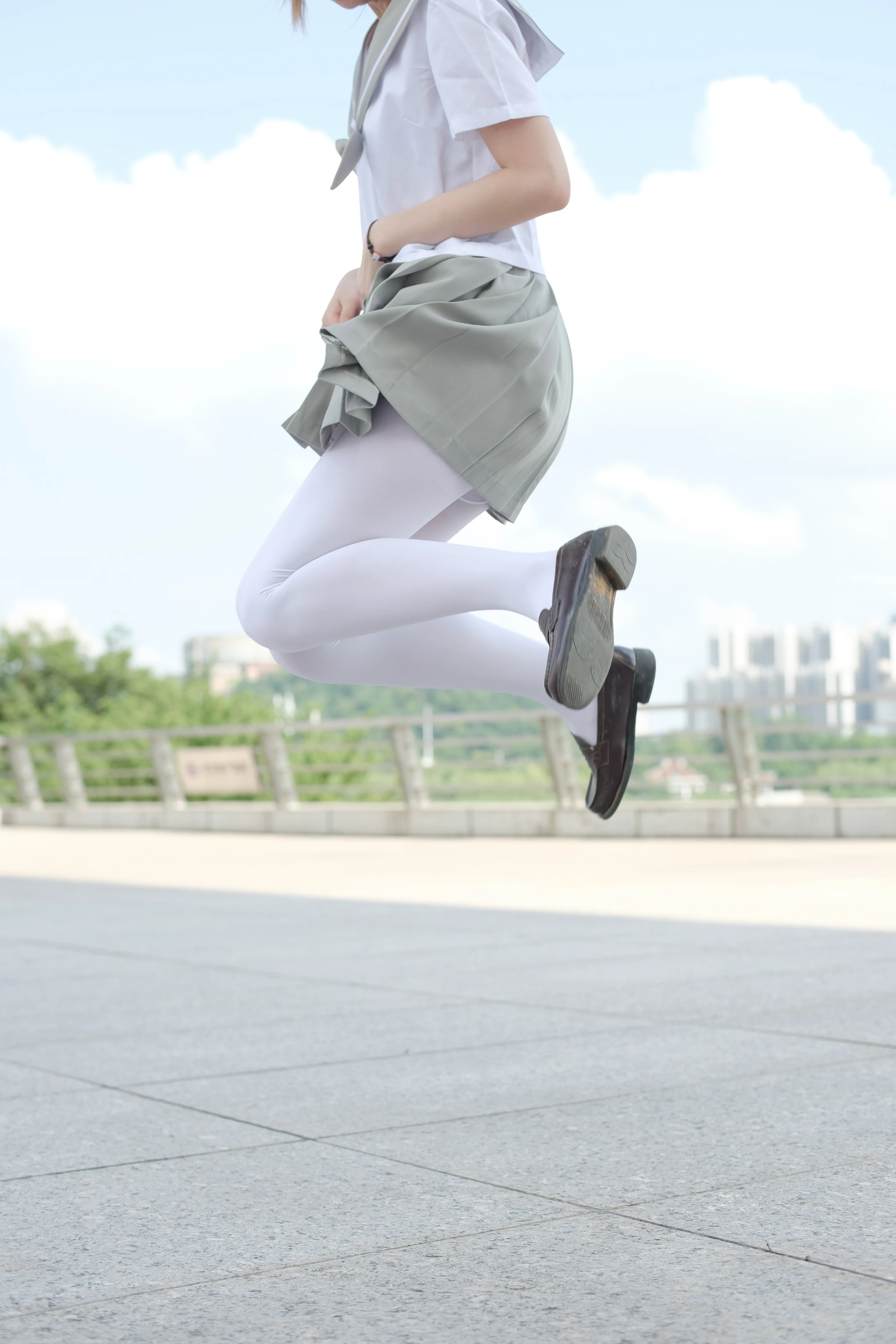 森萝财团 R15-026 [79P]插图9